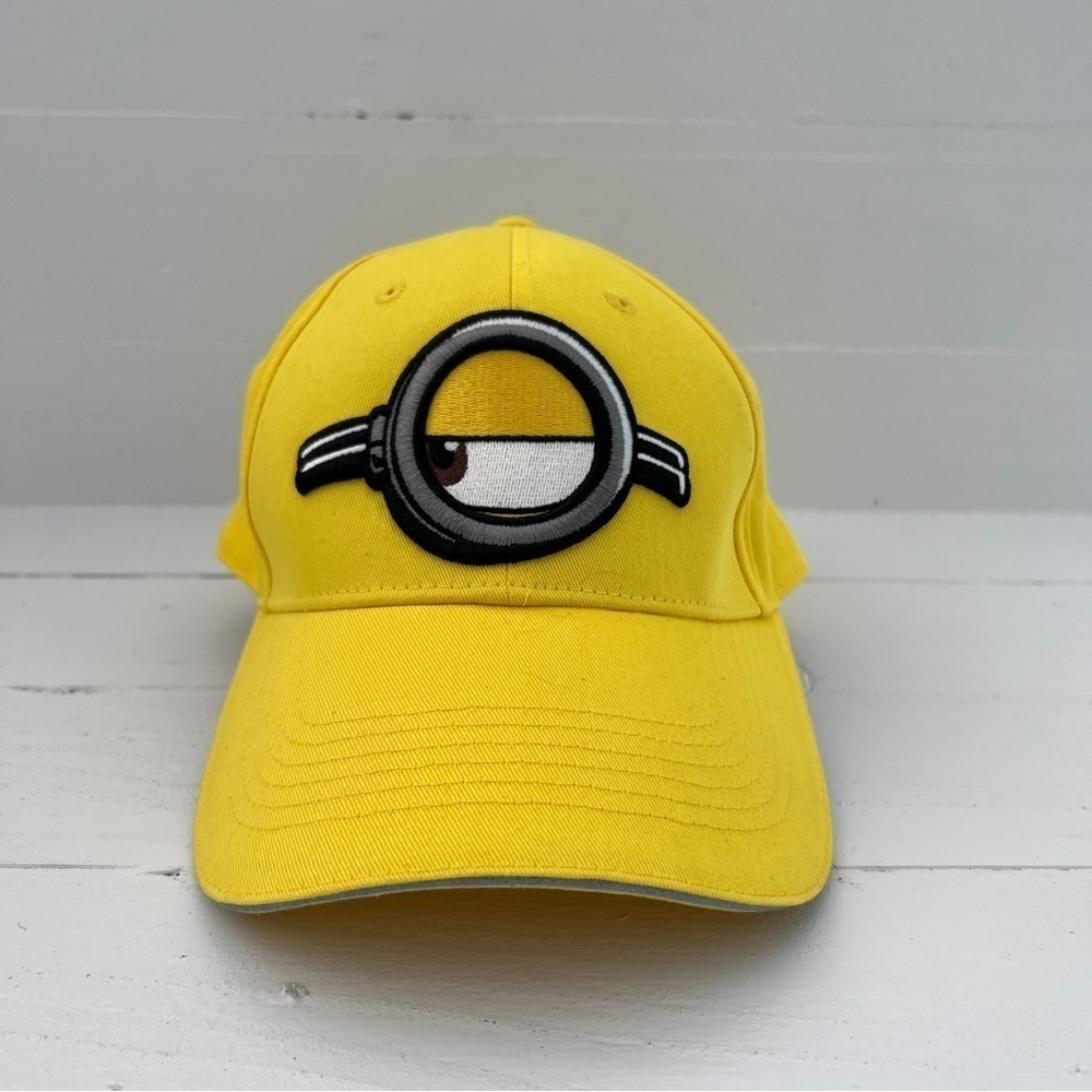 Minions Yellow Hat Hook And Loop Universal Eye Roll Basbeball Cap Vaction Summer